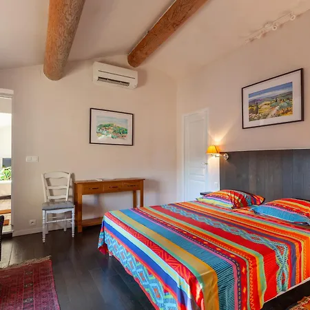 Durance Apartment *